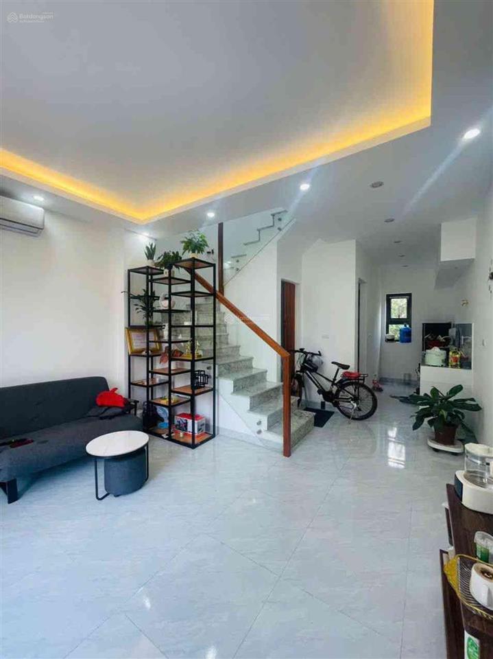 Nhà 2 tầng thôn xuân nộn xã thư lâm, 40m full thổ cư, full nội thất chủ cần tiền trả bank bán gấp