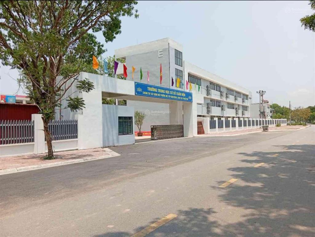 Nhà 2 tầng thôn xuân nộn xã thư lâm, 40m full thổ cư, full nội thất chủ cần tiền trả bank bán gấp