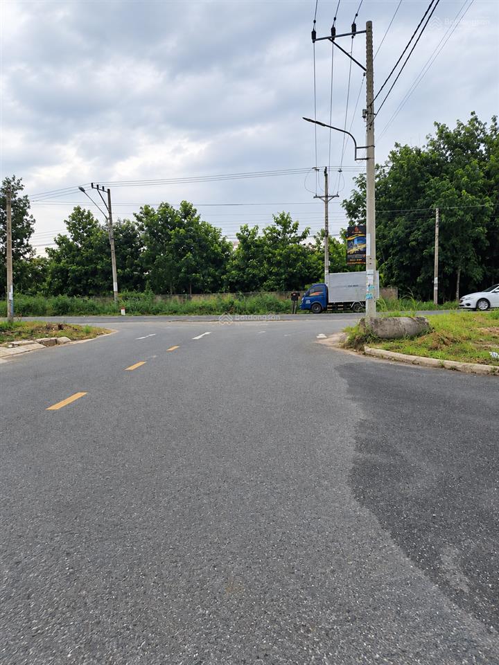 Đất đẹp urban dream biên hoà đồng nai dt 200m2 giá 5 tỷ 150