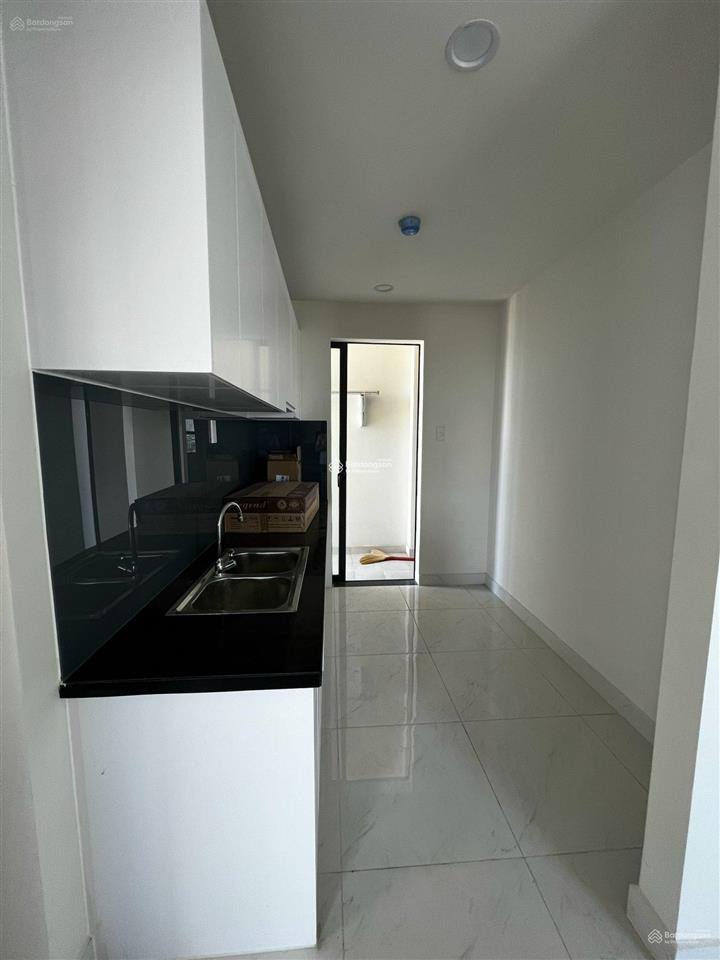 Cc green river nhà mới 100%  cấp sổ sau 8 tháng  căn 2pn 2wc tầng thấp 65m2, giá bán 2,720 tỷ