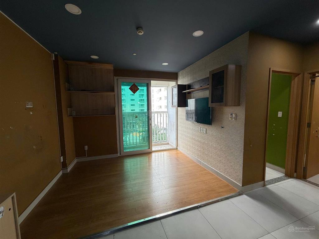 Cần bán ch tara residence 2pn 2wc 78m2  tặng lại một ít nội thất  giá bán 4,150 tỷ (bớt ít lộc)