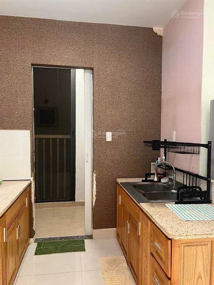 Chính chủ cần bán ch 78m2  tặng lại full nội thất  giá bán 4,300 tỷ còn thương lượng