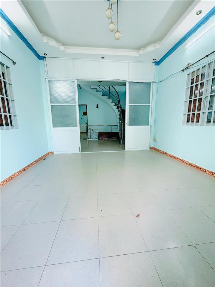 Cần bán nhà 4 tầng 5pn 3wc  dt 4x14 56m2  hẻm 4m di chuyển thoải mái  giá bán 7,680 tỷ còn tl