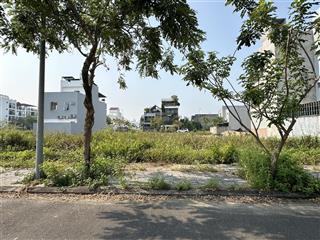 Chào bán siêu phẩm 180m2 fpt đà nẵng  block b3.34   em nhé