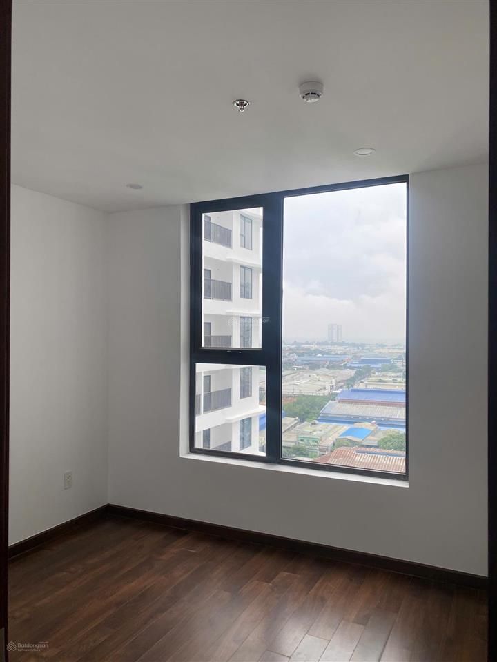 Chính chủ bán gấp căn 2pn benhill tp.hcm  tầng trung, view đẹp, nhận nhà ở ngay, giá cực hấp dẫn!