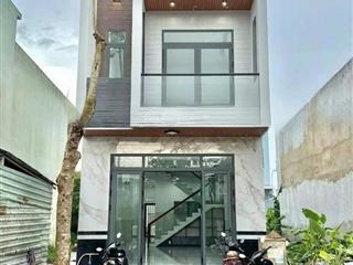 Bán gấp nhà riêng 1,75 tỷ, 70m2 tại
đường tỉnh lộ 747, phường hội nghĩa, tp.tân uyên