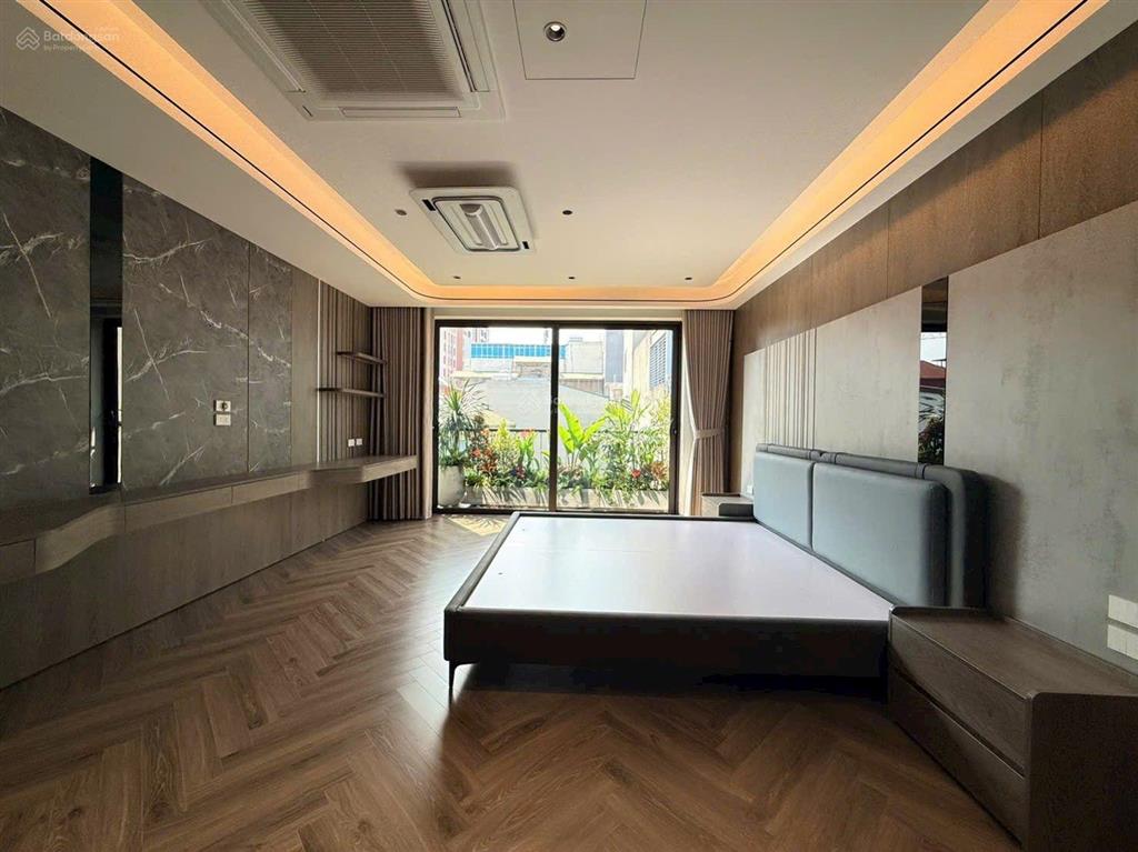 Bán nhà chính chủ tđc phố trạm vừa ở, vừa kinh doanh. diện tích 60m2 x 7 tầng, mt 4.5m.