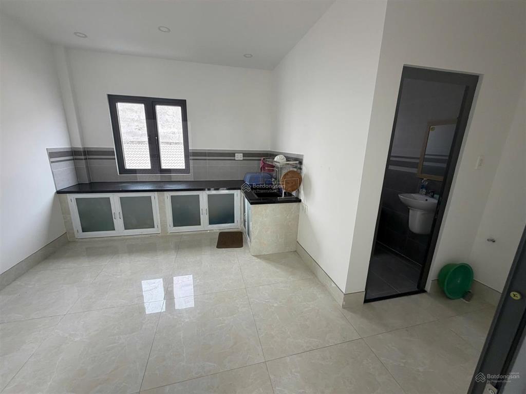 Nhà mặt tiền kinh doanh đã hoàn thiện nội thất kdc phước lộc cần giờ