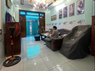 Giá rẻ hơn thị trường  chính chủ  nhà 3 tầng, ngang 4m, dt 70m²