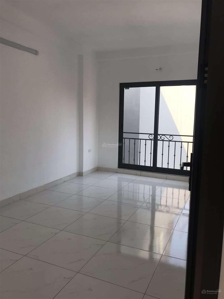 Chính chủ cho thuê nhà 406 âu cơ 5 tầng  chỉ 14tr/ tháng  về chỉ việc ở ngay.