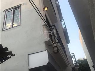 Chính chủ bán nhà đội cấn 43m 5 tầng 6 ngủ  50m ra ô tô  11,3tỷ  0387 354 ***