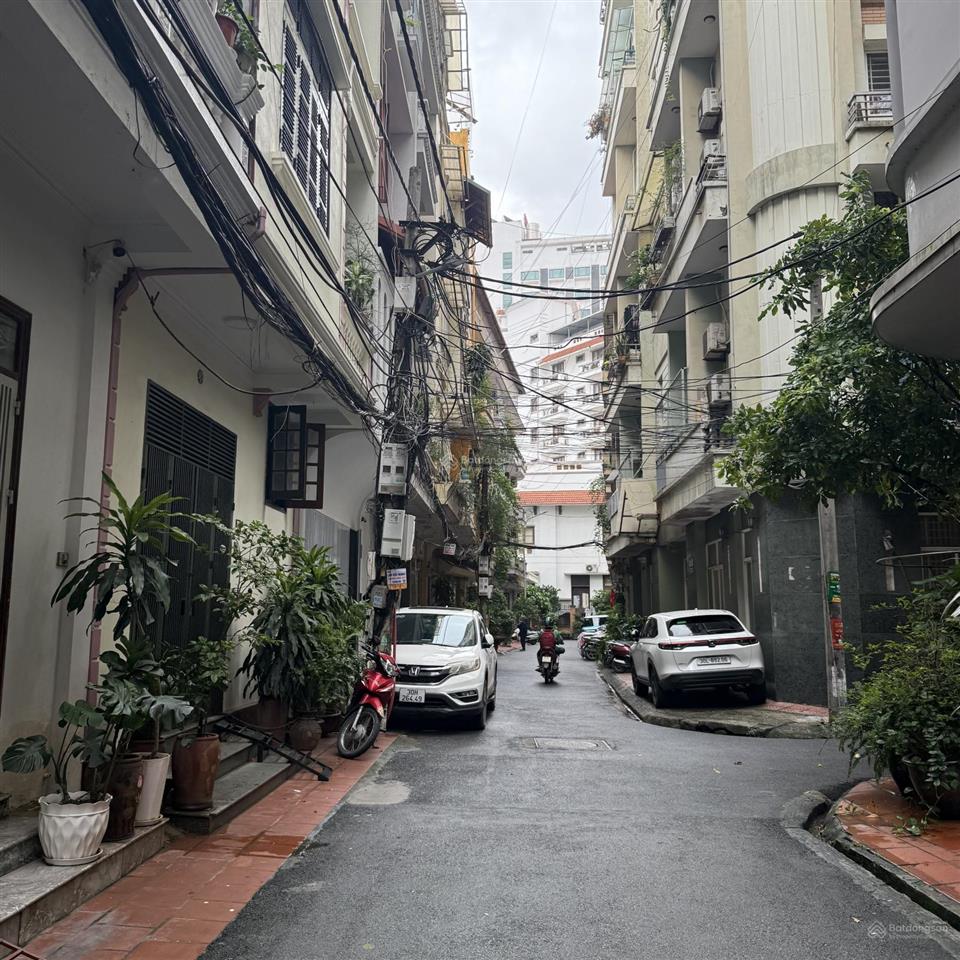 Phân lô 97 văn cao hiếm nhà bán 51m 6 tầng ô to tránh, 100m ra hồ tây giá 31,5 tỷ  0387 354 ***
