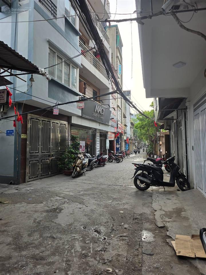 Bán nhà phố tại vũ ngọc phan, 49 tỷ, 145m2, giá cực chất  0387 354 ***