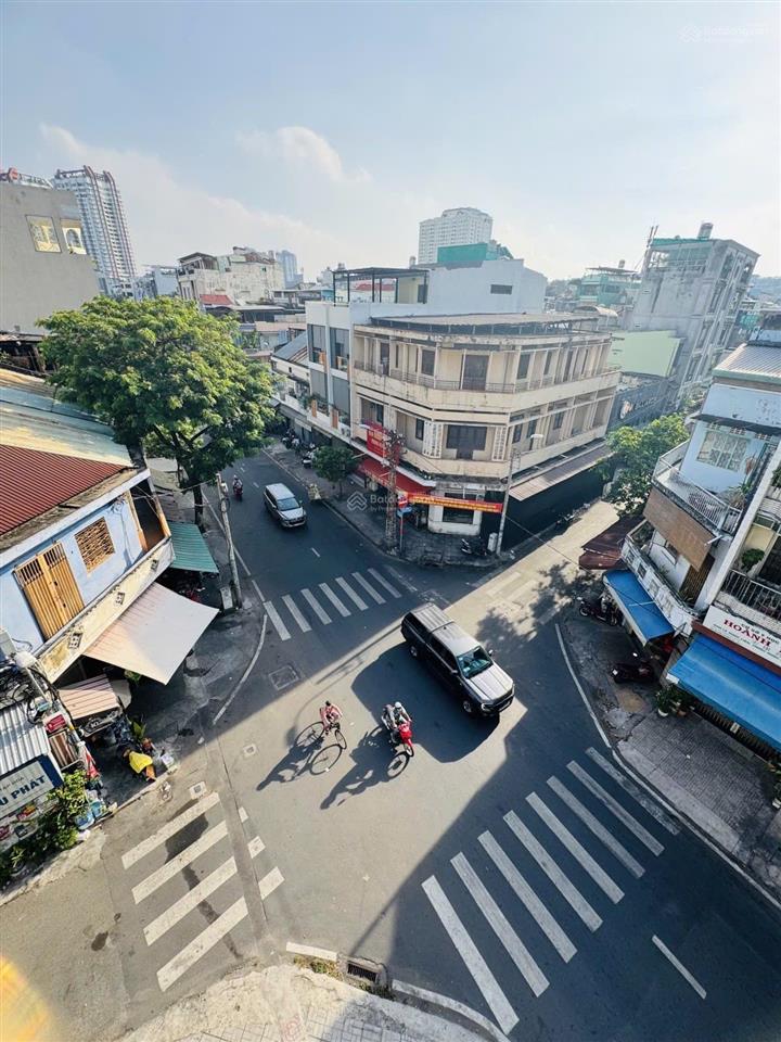 Bán nhà phố 73, phó cơ điều, 27,5 ty 71,5m2 bao đẹp chỉ với