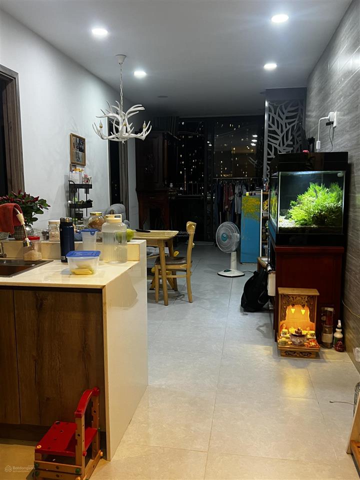 Chính chủ cần bán căn hộ chung cư phạm viết chánh, lầu cao, view đẹp