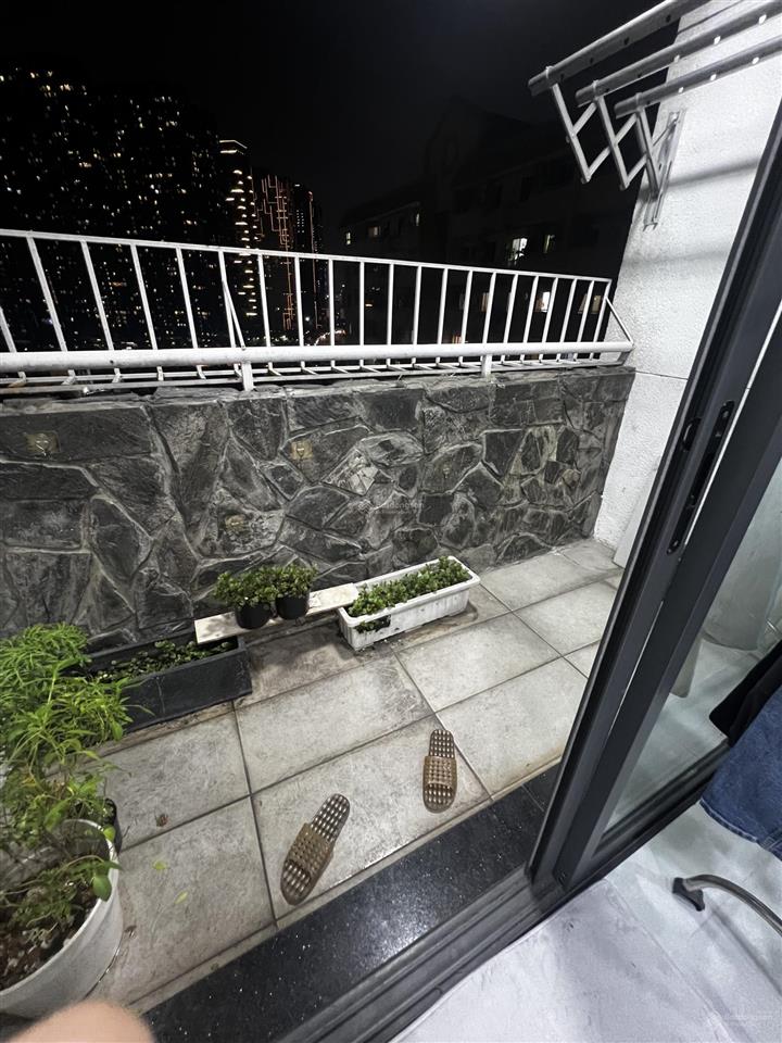 Chính chủ cần bán căn hộ chung cư phạm viết chánh, lầu cao, view đẹp
