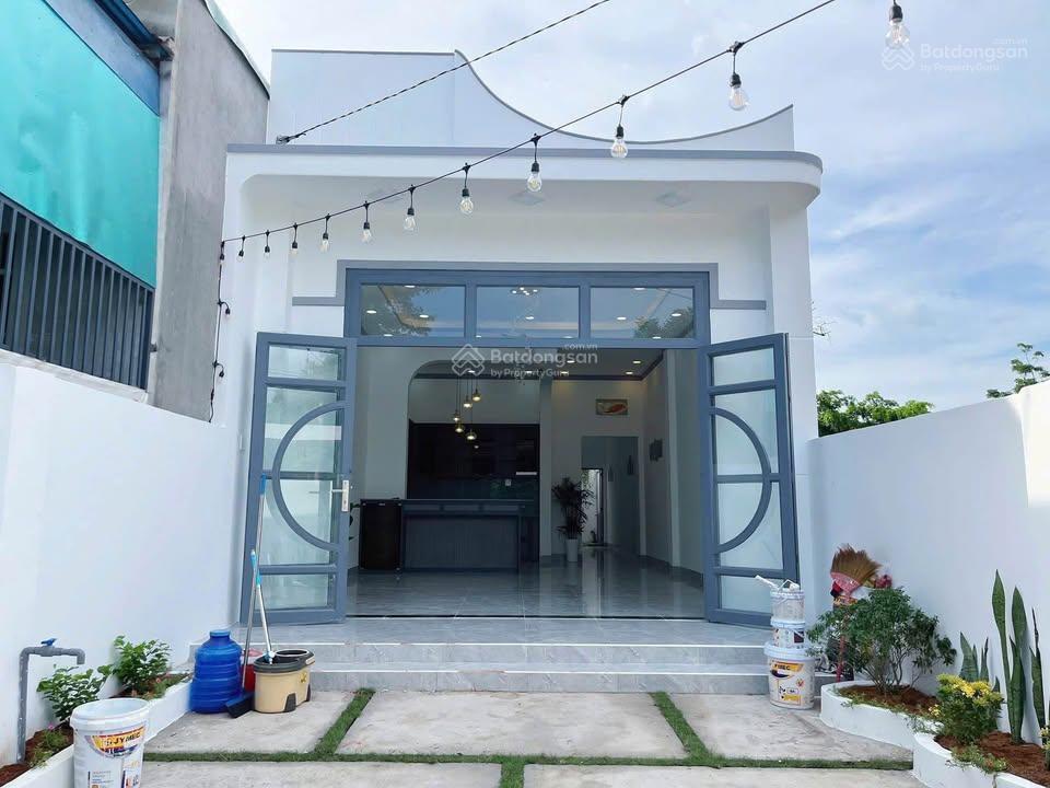 Siêu phẩm  cần bán gấp căn nhà cấp 4 ở 1/ trần văn chẫm  tân thông hội 100m2 giá 890tr