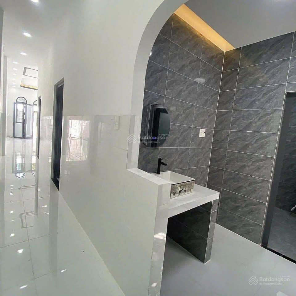 Siêu phẩm  cần bán gấp căn nhà cấp 4 ở 1/ trần văn chẫm  tân thông hội 100m2 giá 890tr