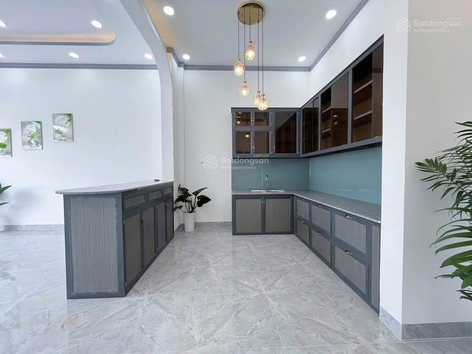 Siêu phẩm  cần bán gấp căn nhà cấp 4 ở 1/ trần văn chẫm  tân thông hội 100m2 giá 890tr