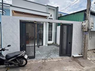 Bán gấp căn nhà mới toanh ở 1/ nguyễn thị lắng  tân phú trung *dt112m2 shr giá 900tr