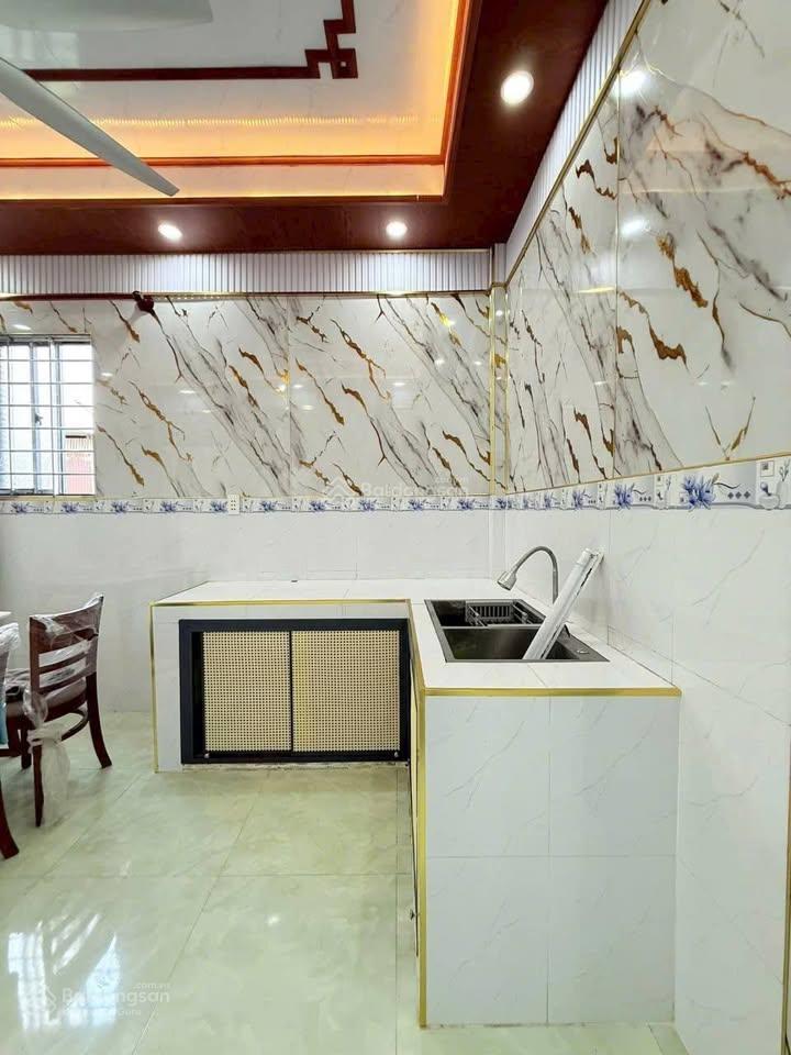 Kẹt tiền!! cần bán gấp căn nhà cấp 4 ở gần kcn tân phú trung, 110m2 shr giá chốt 950tr