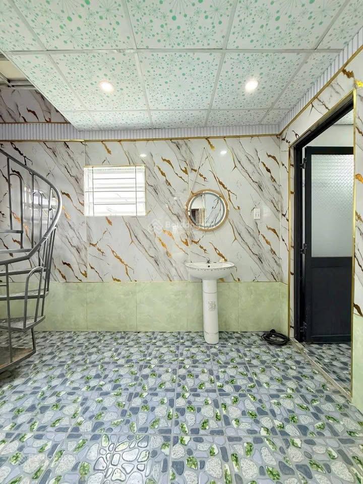 Kẹt tiền!! cần bán gấp căn nhà cấp 4 ở gần kcn tân phú trung, 110m2 shr giá chốt 950tr