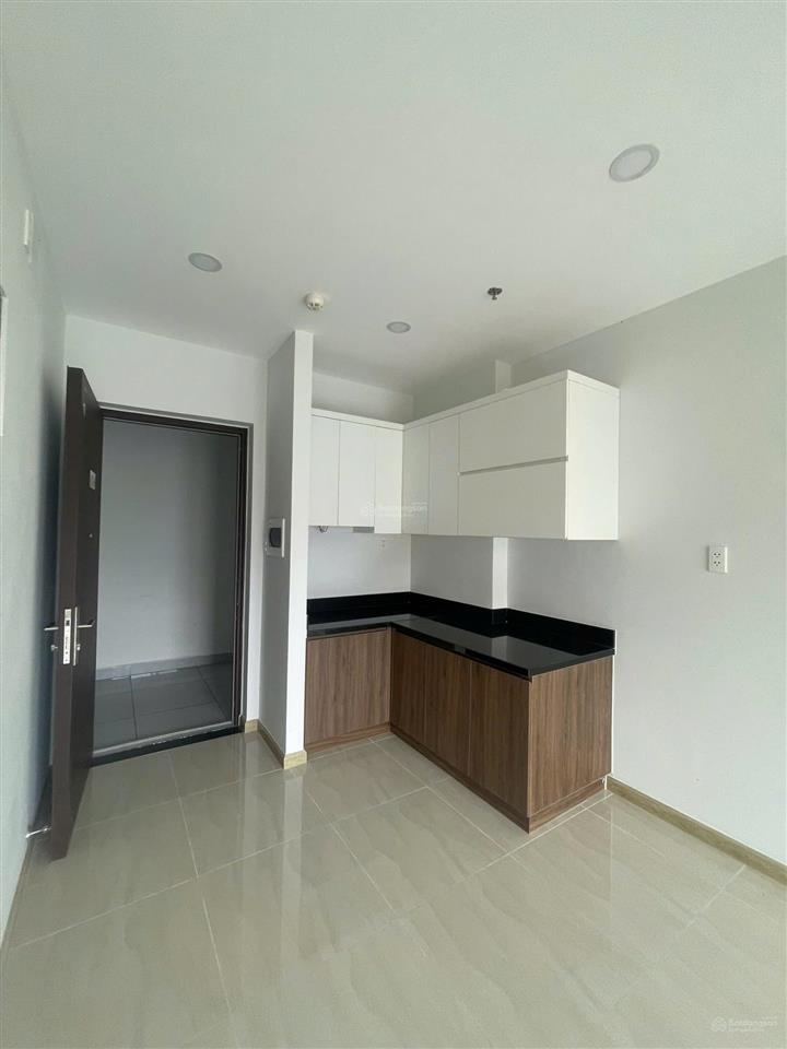 Bcons garden  chủ kẹt bank ra gấp giá tốt  căn tầng trung siêu đẹp  có sổ sẵng hỗ trợ vay nhanh