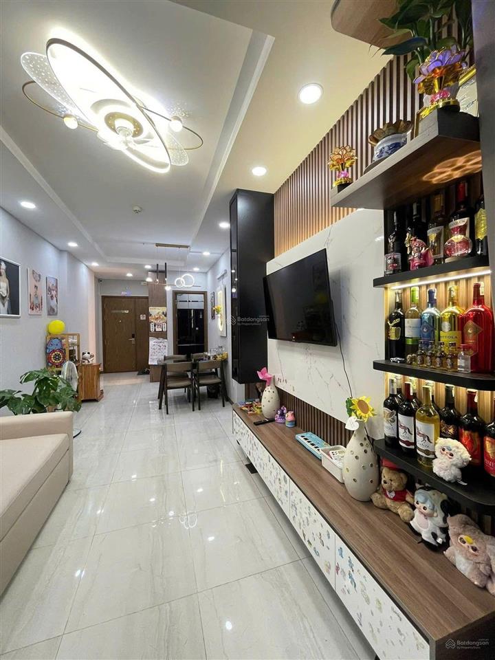 Chính chủ giảm sâu bán nhanh trong tháng  rivera park q10  72m2  2pn + 2wc  shr sang tên nhanh