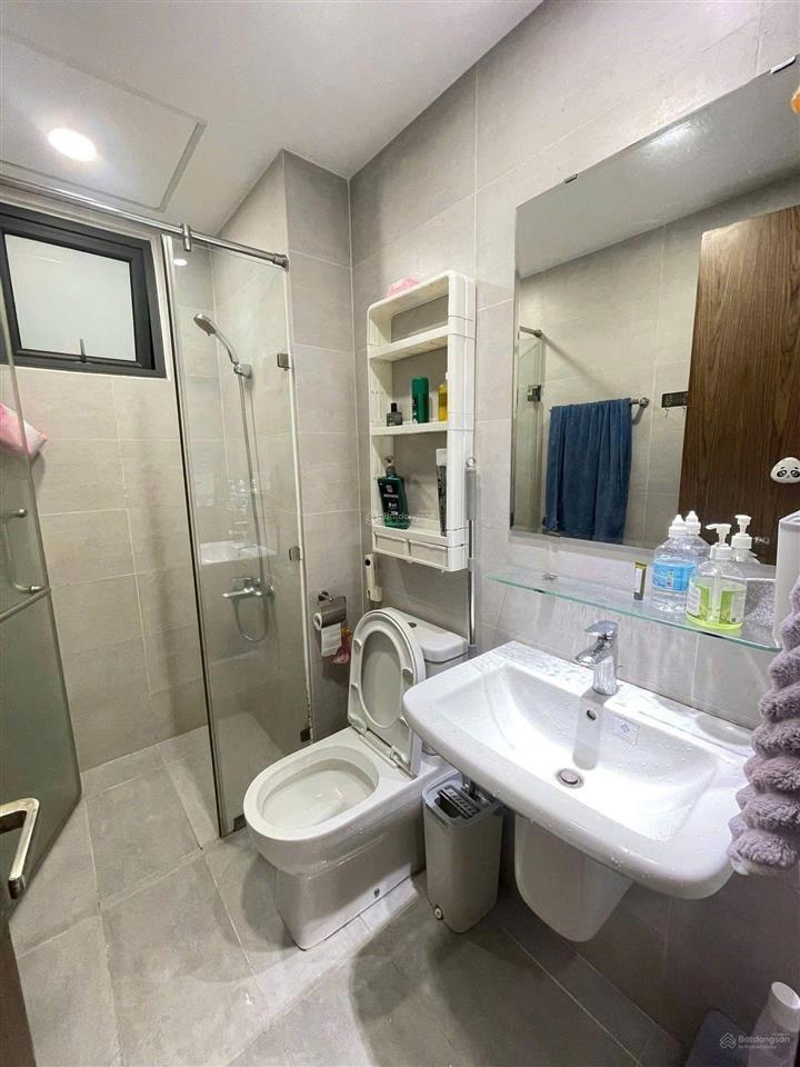 Chính chủ giảm sâu bán nhanh trong tháng  rivera park q10  72m2  2pn + 2wc  shr sang tên nhanh