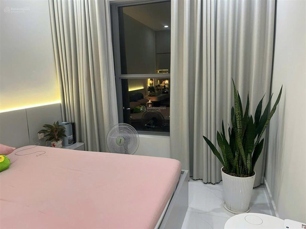 Chính chủ hạ giá sâu bán nhanh  cc thanh nhựt q8  2pn+2wc  1ty950  nội thất cơ bản  shr.