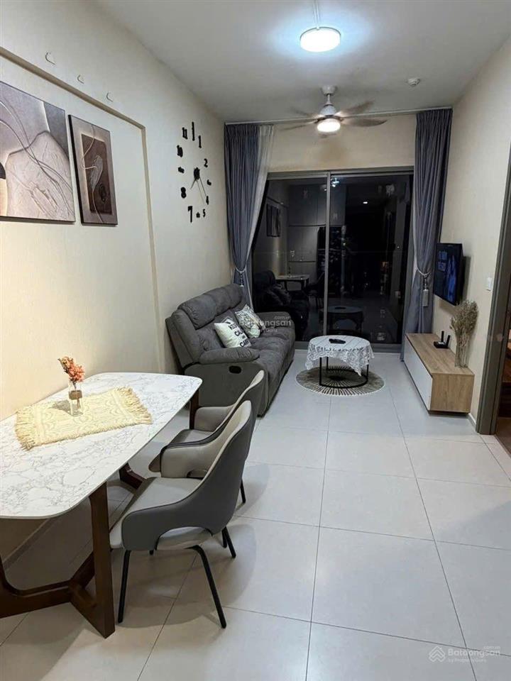 Giá mềm  cc tân thịnh lợi  2pn+2wc  giá 1ty890  mua ở hay đầu tư đều tốt  full nội thất