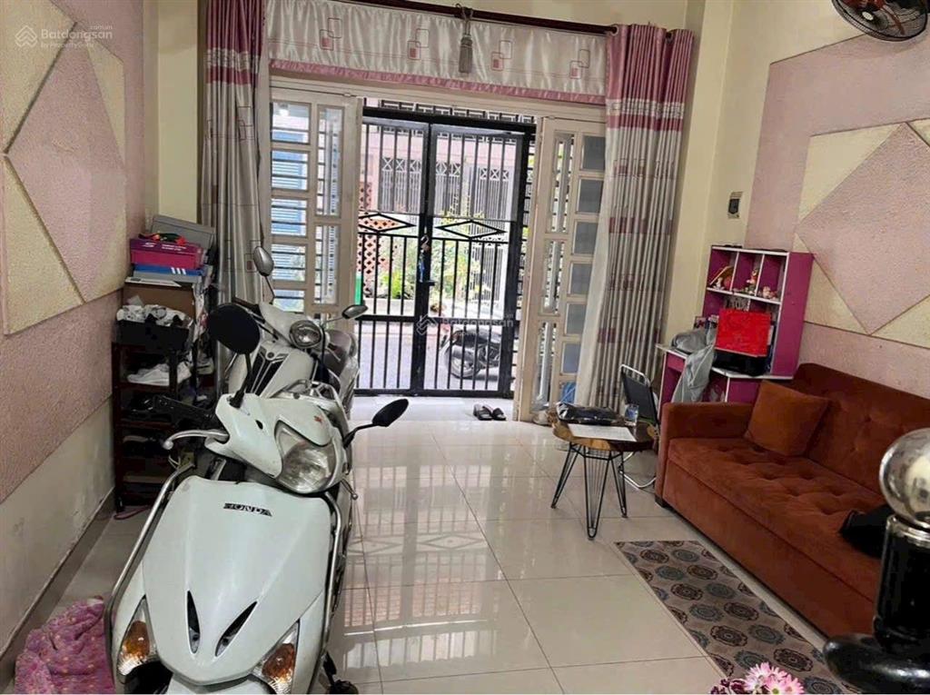 Nhà đẹp 44m2 gò dầu, tân phú, 4 phòng ngủ/ giá 6,4 tỷ, thương lượng mạnh