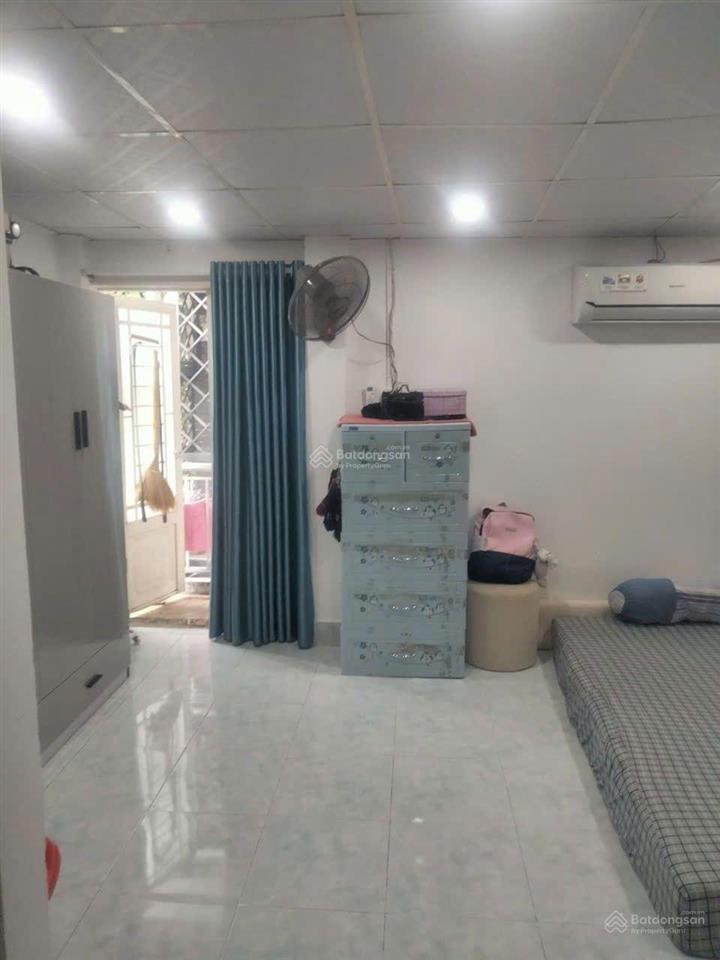 Bán nhà mới 21 m2 / 2 tỷ ngay khu cá sấu hoa cà  giga mall phạm văn đồng.