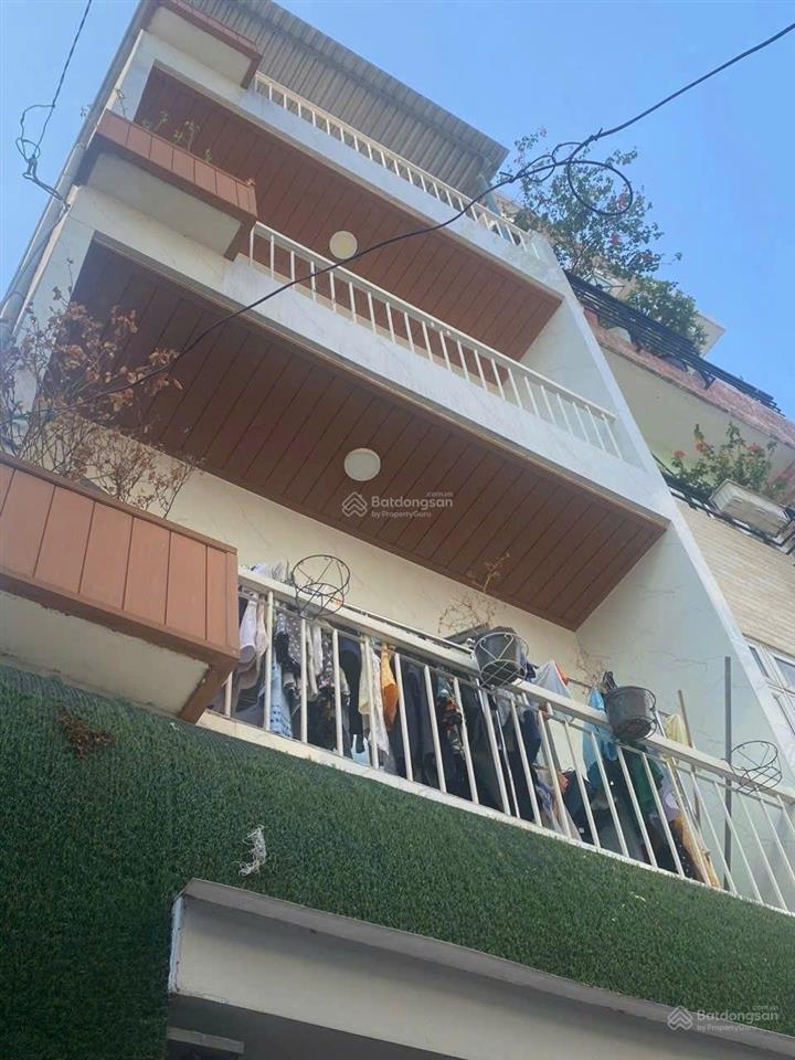 Bán nhà mới 4 phòng ngủ có bề ngang rộng 5,3 m gần lotte lê đại hành. gía 10 tỷ, còn thương lượng.