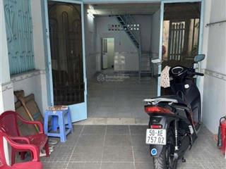 Cho thuê nhà 2 pn 2wc ngay trường công nghiệp, p3, gò vấp. gía 10,5 triệu, thương lượng mạnh