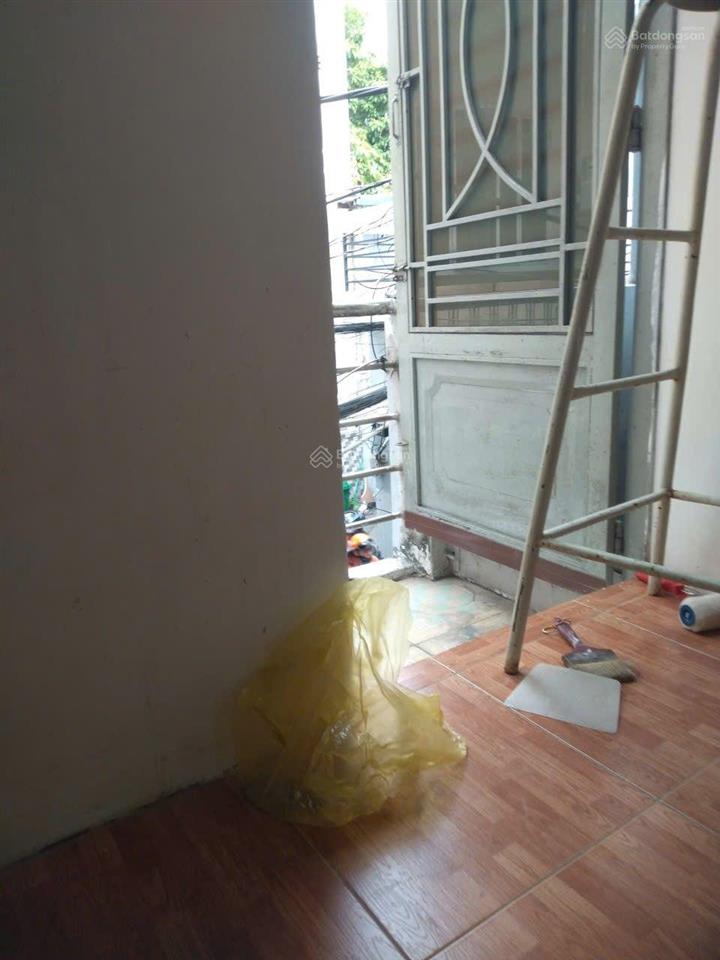 Cho thuê nhà 1 trệt 1 lầu ngay trường đh mỹ thuật  chợ bà chiểu, bình thạnh