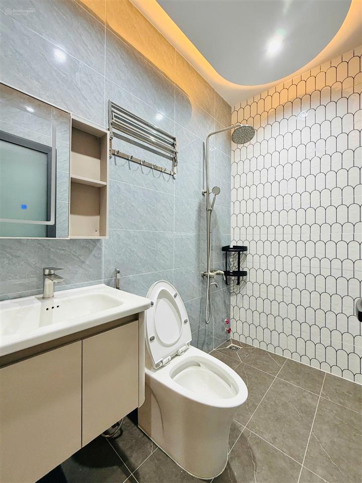 Nhà mới 3 pn full nội thất hẻm xe hơi kinh doanh gần sân bay tân sơn nhất