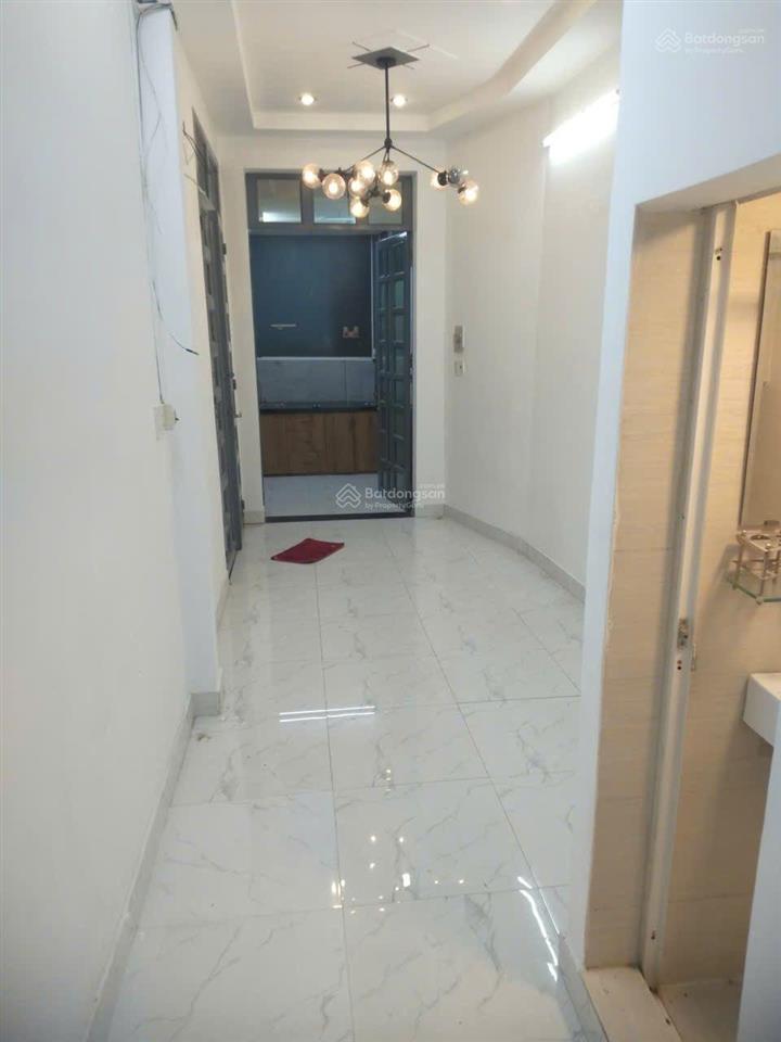 Cho thuê nhà mới 3 pn 3 wc gần chợ cây thị đường ray xe lửa