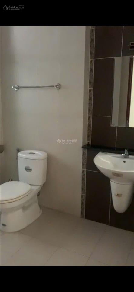Cho thuê phòng gần công viên phú nhuận. giá 3,5 triệu/tháng