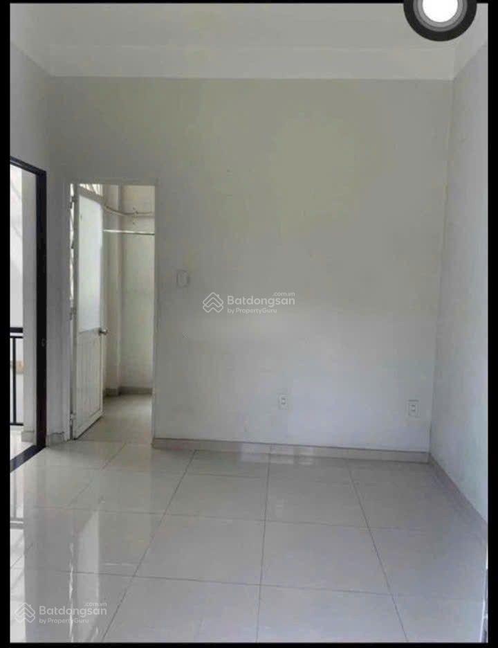 Cho thuê phòng gần công viên phú nhuận. giá 3,5 triệu/tháng