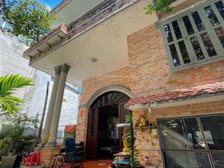 Quỹ đất đẹp 487,2m (13x35m) biệt thự sân vườn hiện hữu, mặt tiền rộng hiếm có.