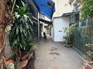 Chủ gửi nhà quang trung 2x10m full đất chỉ dưới 2 tỷ, nhà cũ tiện xây mới
