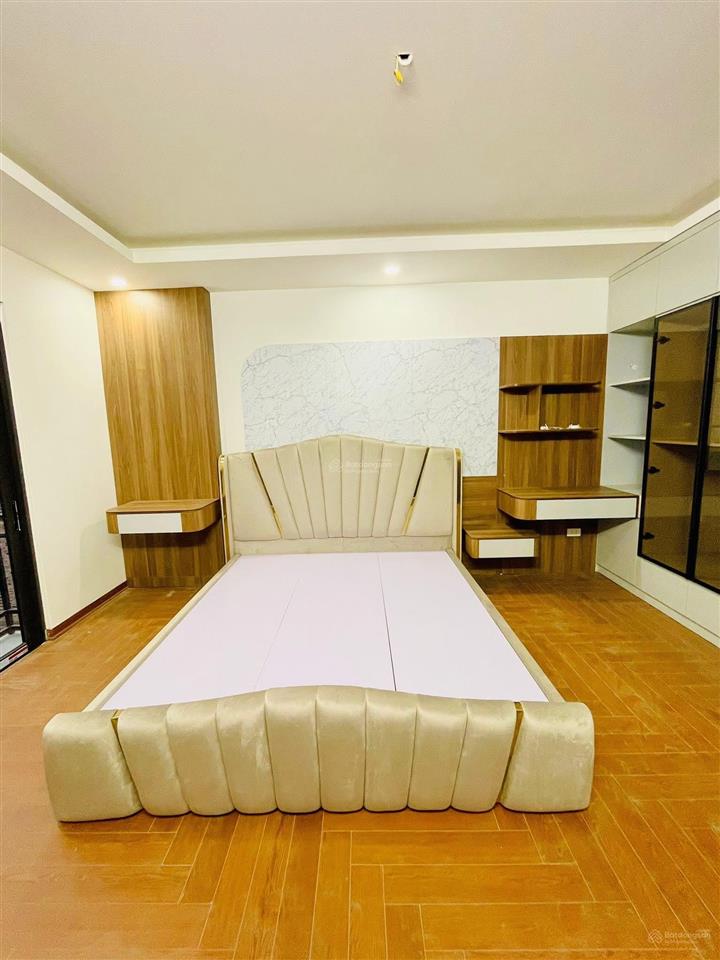 Giảm giá cực mạnh phố minh khai. ô tô đỗ cửa, lô góc, thang máy, ngõ nông thông kinh doanh 55m2*6t