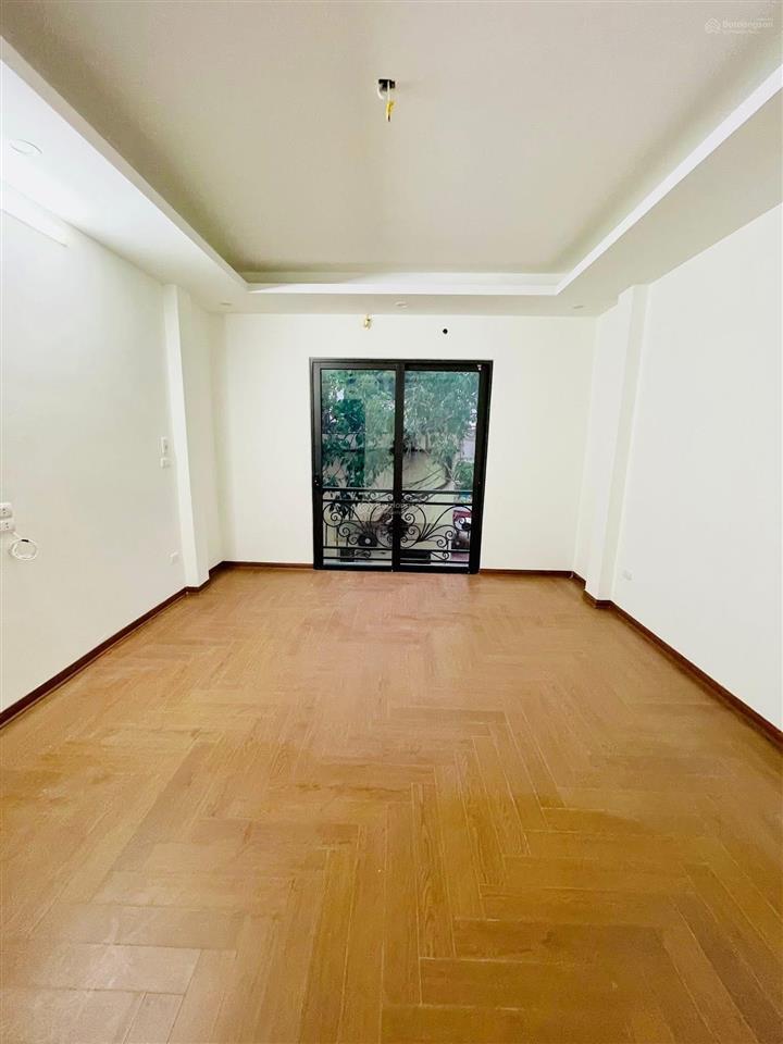 Giảm giá cực mạnh phố minh khai. ô tô đỗ cửa, lô góc, thang máy, ngõ nông thông kinh doanh 55m2*6t