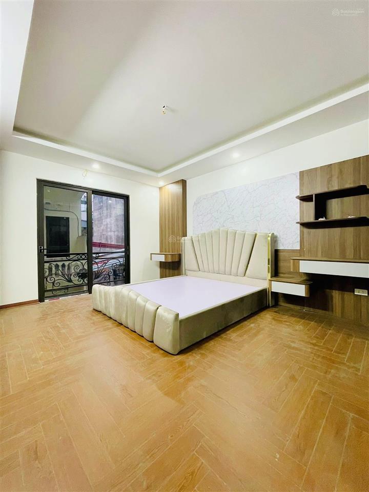 Giảm giá cực mạnh phố minh khai. ô tô đỗ cửa, lô góc, thang máy, ngõ nông thông kinh doanh 55m2*6t