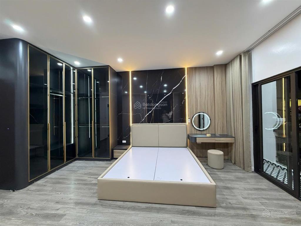 Phân lô phố kim ngưu, ô tô ngủ trong nhà, 2 thoáng sáng, ngõ nông thông kinh doanh tốt. 45m2*6t