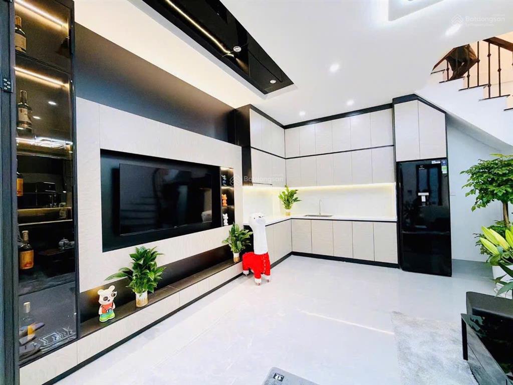 Gần ô tô tránh phố minh khai, 2 thoáng, nhà mới, ngõ nông thông kinh doanh, chính chủ bán. 35m2*5t