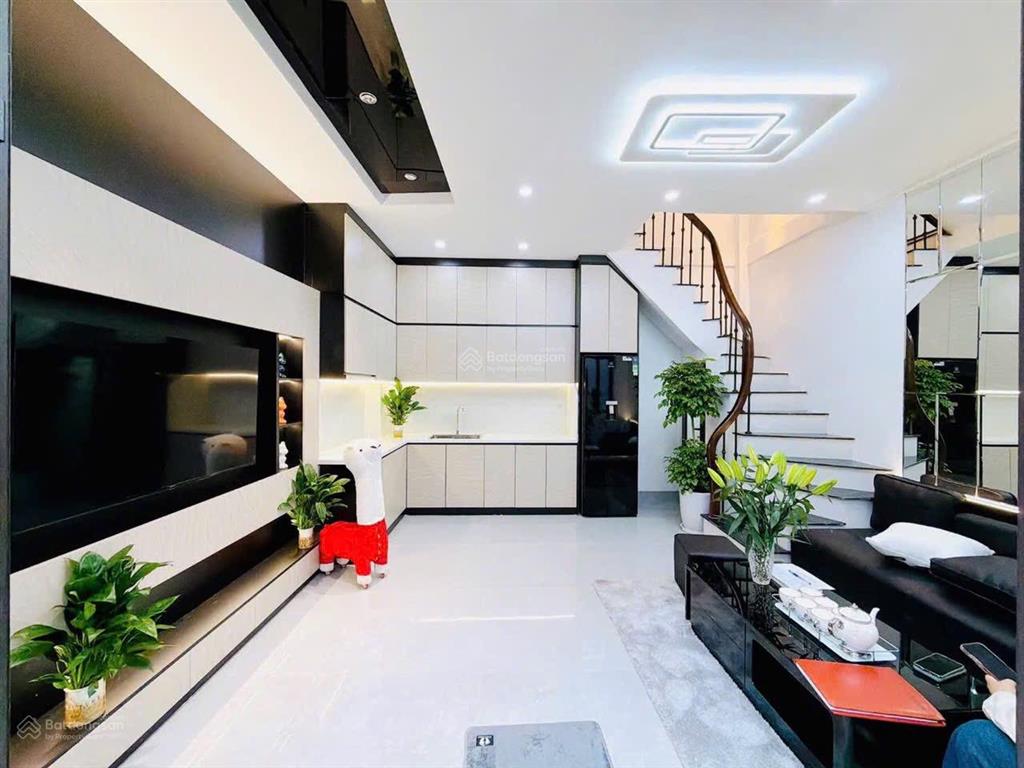 Gần ô tô tránh phố minh khai, 2 thoáng, nhà mới, ngõ nông thông kinh doanh, chính chủ bán. 35m2*5t