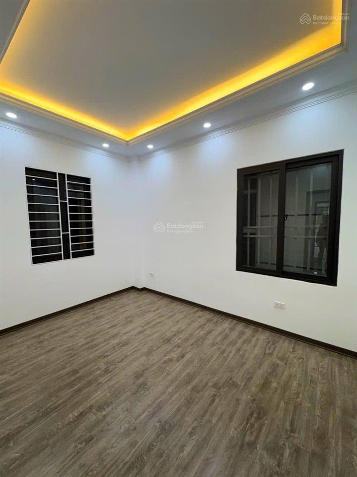 Ô tô đỗ cửa minh khai, thang máy, ngõ nông rộng, 10m ra mặt phố, 2 thoáng, nhà mới tinh, 50m2*6t