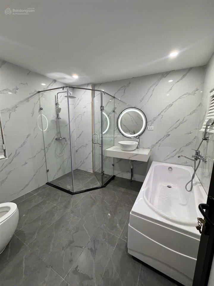 Ô tô đỗ cửa minh khai, thang máy, ngõ nông rộng, 10m ra mặt phố, 2 thoáng, nhà mới tinh, 50m2*6t
